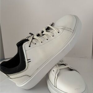 Sleek White Men's Sneakers